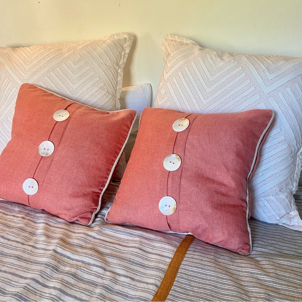 20” x 20” Basketweave Performance Linen Oversized Shell Button Pillow Cover Set